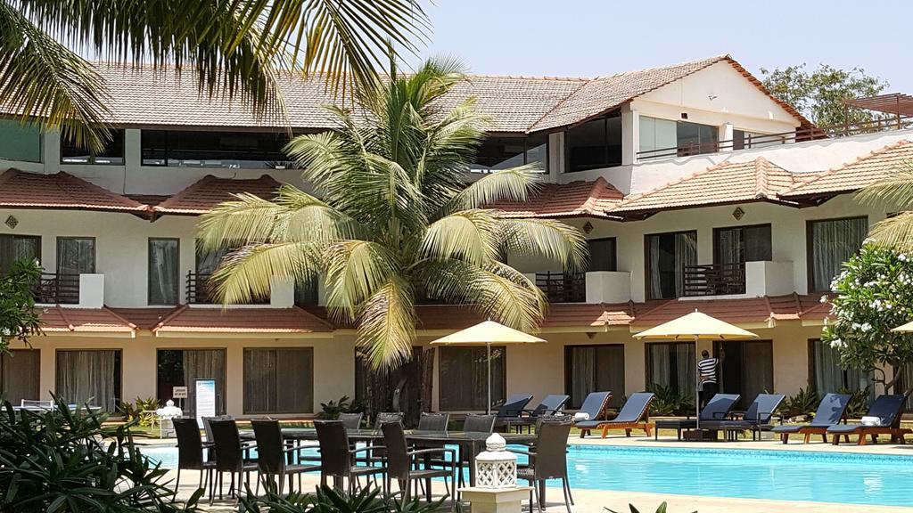 Tropicana & Alibaug Resort 4*